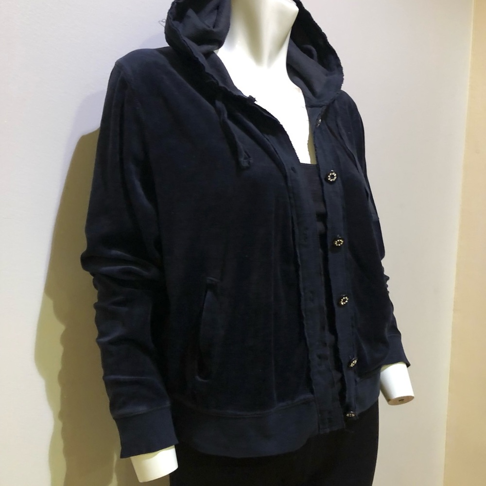 Excellent Black Jacket - Picture 2 of 3